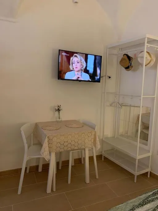 Il Basso Di Donna Assunta Apartment Naples Italy
